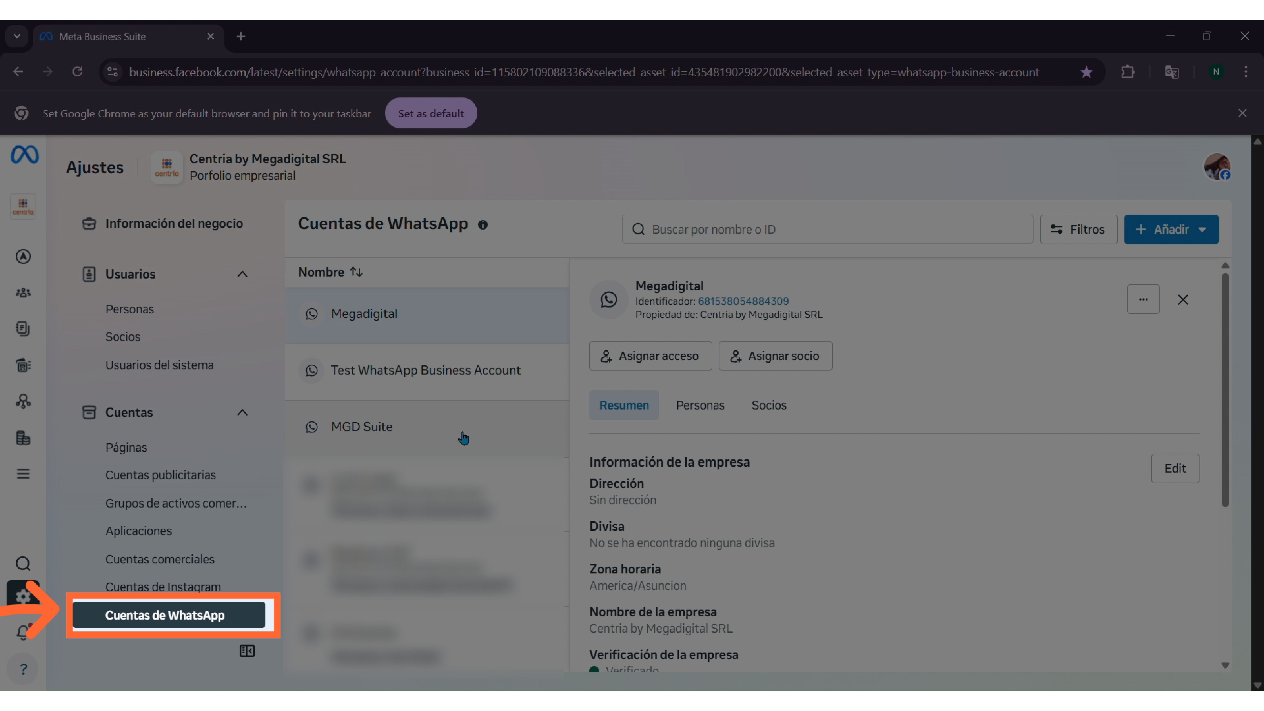 Navega a Cuentas y luego a Cuentas de WhatsApp
